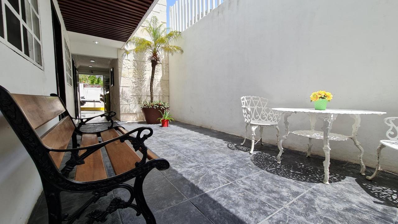 Dna Cancun Hotel Y Posada Bagian luar foto